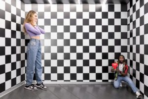 Alexanderplatz Ames room